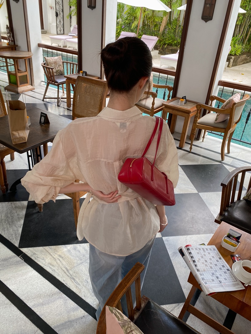 ERUME韓國東大門代購女士新品熱賣推薦時尚襯衫蕾絲衫透明ERUME襯衫/蕾絲衫