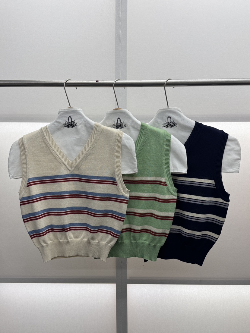 MILUI韓國東大門直郵女士新款人氣休閑熱賣職業時尚吊帶背心MILUI吊帶/背心