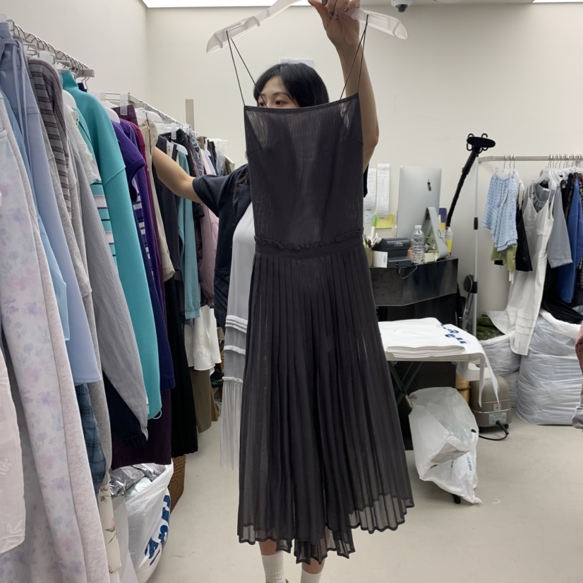 SOLD OUT韓國代購女裝新品熱賣26春夏休閑連衣裙不含內搭SOLD OUT連衣裙