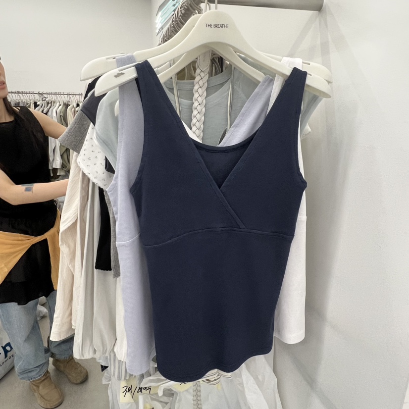 BREATHE韓國直郵女裝新品時尚人氣26春夏休閑吊帶背心V領BREATHE吊帶/背心圖色2