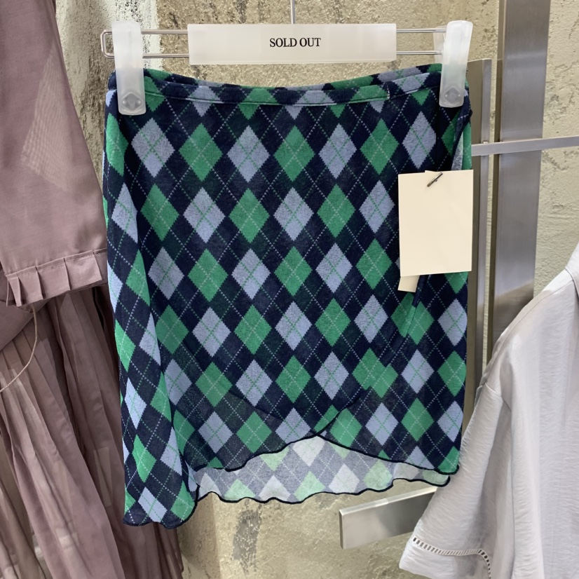 SOLD OUT韓國代購女士新品時尚熱賣人氣26春夏短裙裹身裙格紋SOLD OUT短裙圖色1