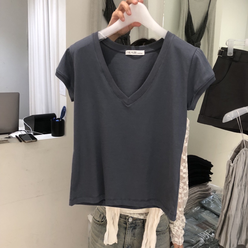 AUBE韓國東大門直郵女裝新款26春夏職業休閑推薦人氣T恤V領AUBET恤圖色3