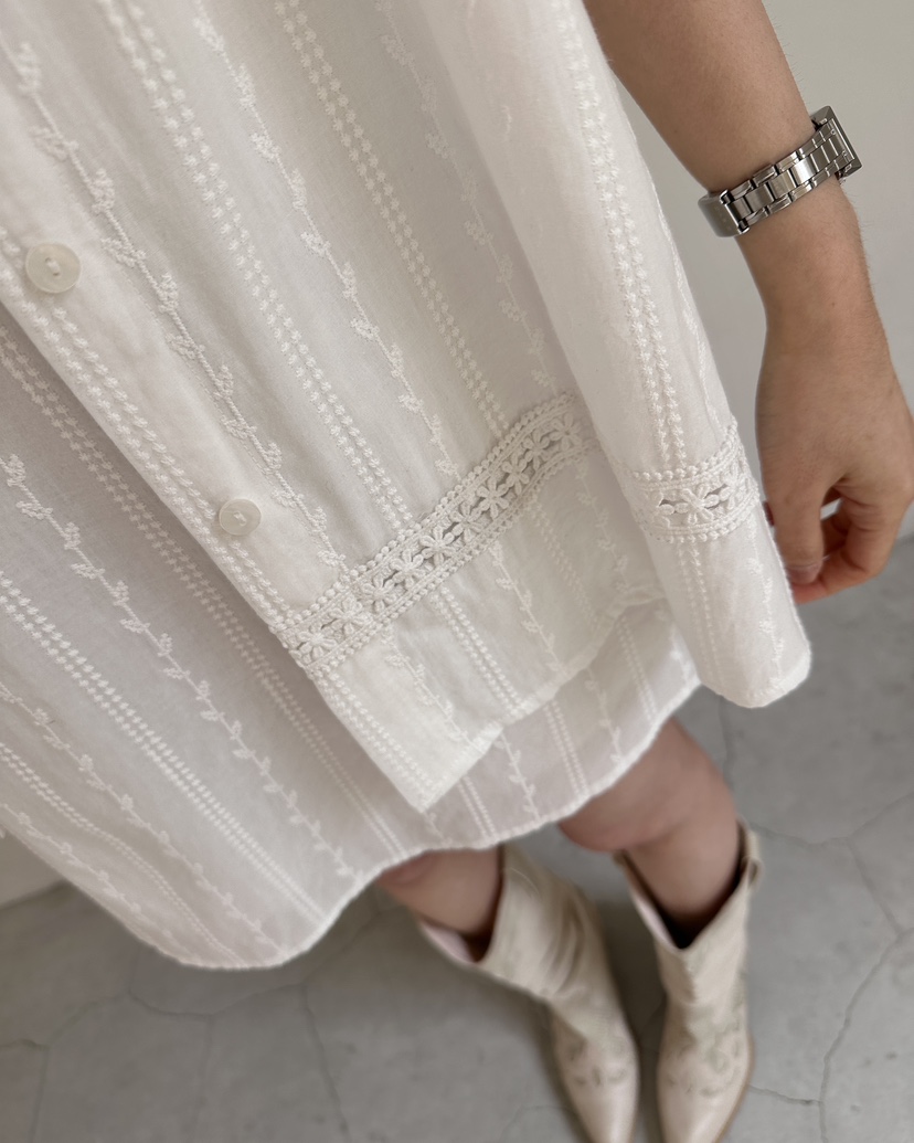 HOWDY/FACT THE NERD東大門代購女裝新款人氣襯衫蕾絲衫HOWDY/FACT THE NERD襯衫/蕾絲衫