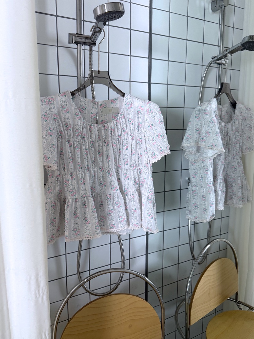 AB東大門直郵女裝新款人氣推薦熱賣時尚休閑襯衫蕾絲衫花朵AB襯衫/蕾絲衫