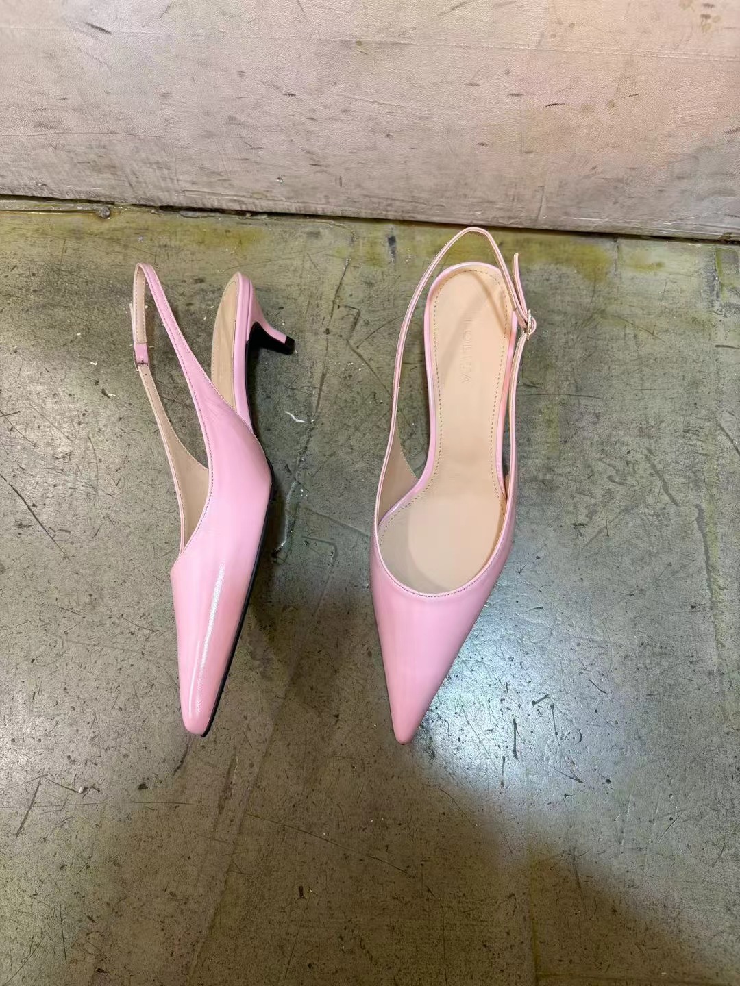 LOLITA東大門實拍女裝新品時尚職業熱賣推薦人氣涼鞋拖鞋LOLITA涼鞋/拖鞋