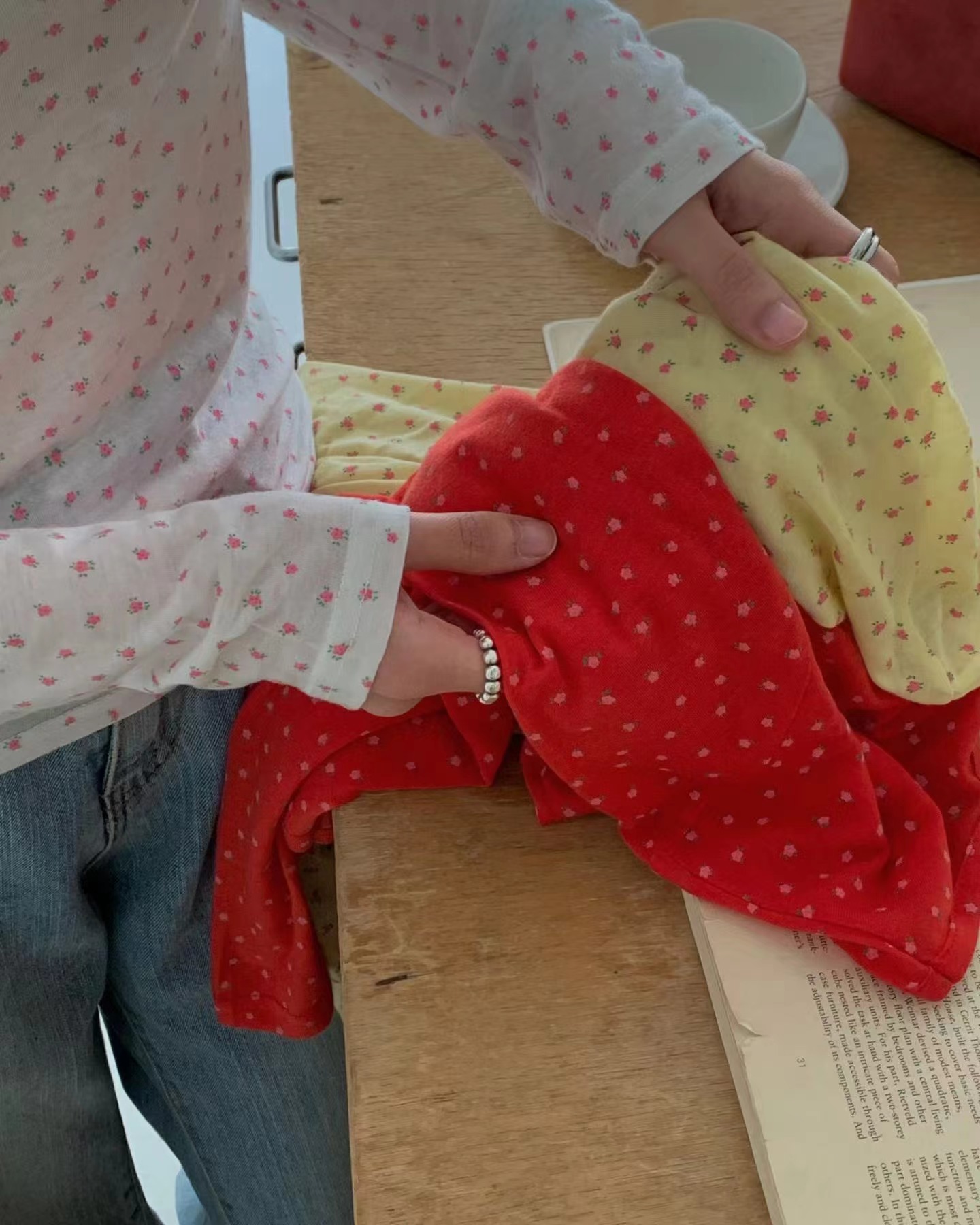 EIGHTGLOW韓國東大門代購女士新品推薦休閑人氣熱賣長袖T恤EIGHTGLOW長袖T恤