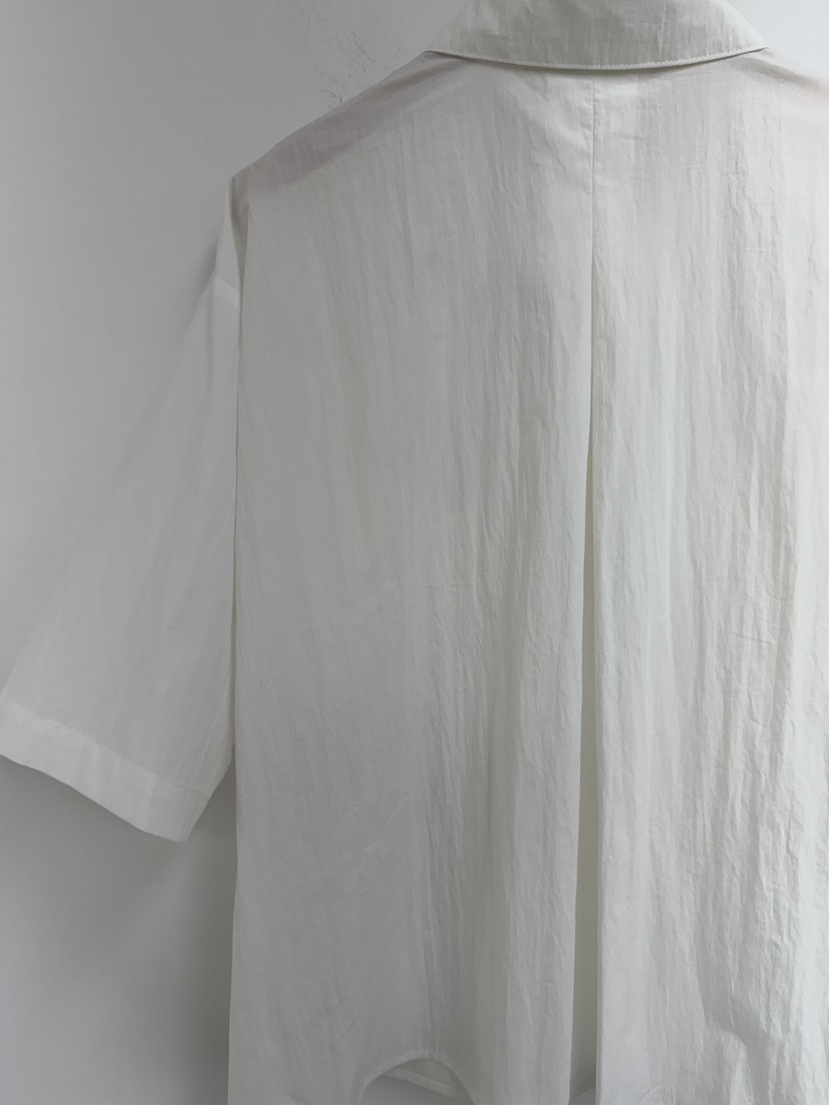 YIKHO STYLE東大門代購女裝新款職業時尚襯衫蕾絲衫羅紋YIKHO STYLE襯衫/蕾絲衫