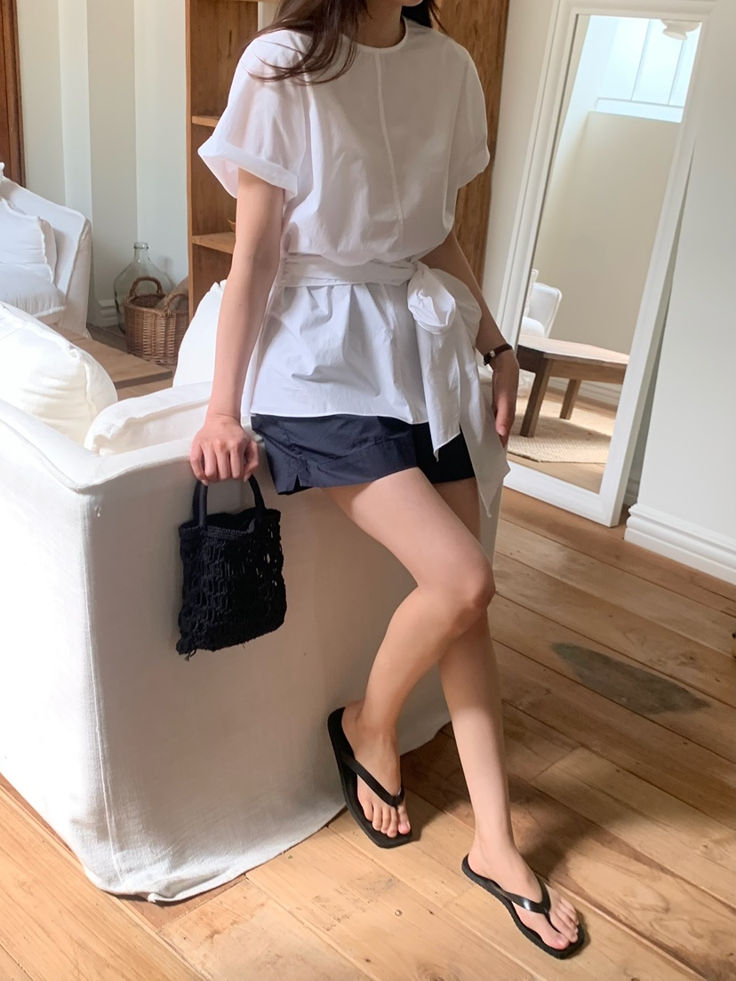 BLEECKER韓國代購女裝新款休閑職業人氣時尚熱賣襯衫蕾絲衫BLEECKER襯衫/蕾絲衫