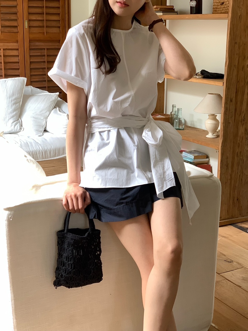 BLEECKER韓國代購女裝新款休閑職業人氣時尚熱賣襯衫蕾絲衫BLEECKER襯衫/蕾絲衫