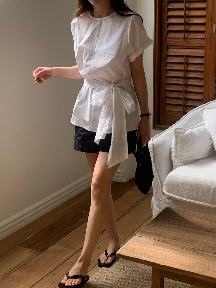 BLEECKER韓國代購女裝新款休閑職業人氣時尚熱賣襯衫蕾絲衫BLEECKER襯衫/蕾絲衫