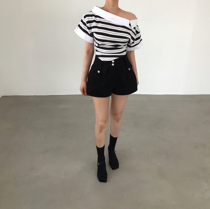 2TWO MOON韓國東大門直郵女裝新款時尚推薦職業人氣26春夏T恤2TWO MOONT恤