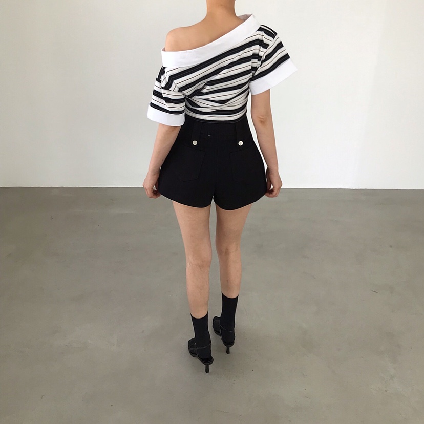 2TWO MOON韓國東大門直郵女裝新款時尚推薦職業人氣26春夏T恤2TWO MOONT恤