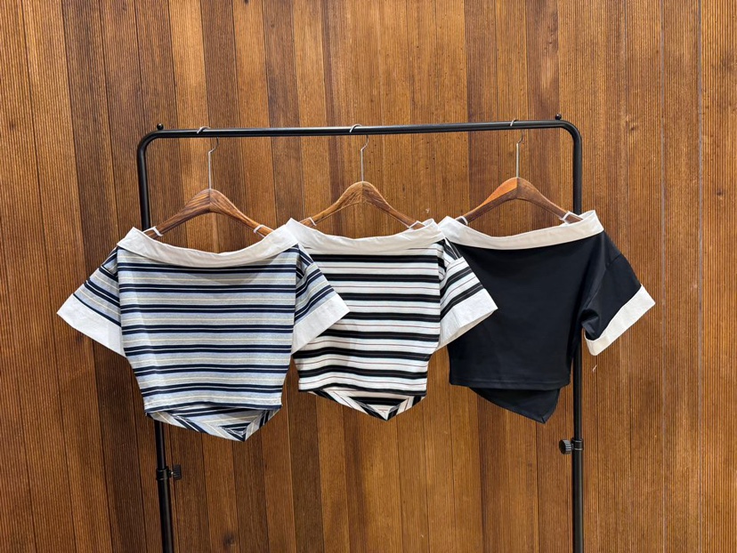 2TWO MOON韓國東大門直郵女裝新款時尚推薦職業人氣26春夏T恤2TWO MOONT恤