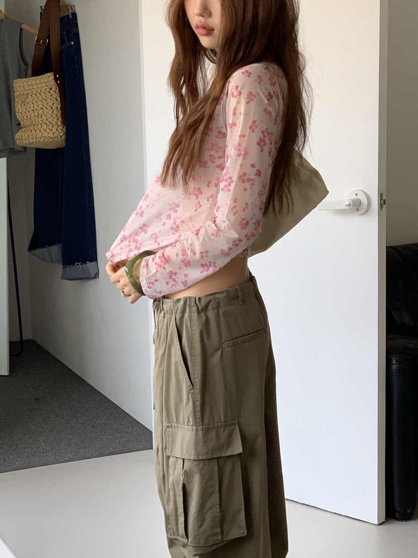 SUNDER MARKET韓國代購女士新品休閑職業推薦長袖T恤花朵SUNDER MARKET長袖T恤