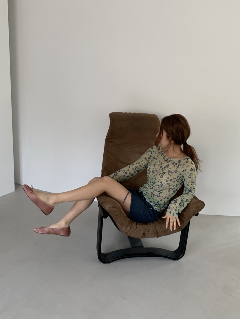 SUNDER MARKET韓國代購女士新品休閑職業推薦長袖T恤花朵SUNDER MARKET長袖T恤