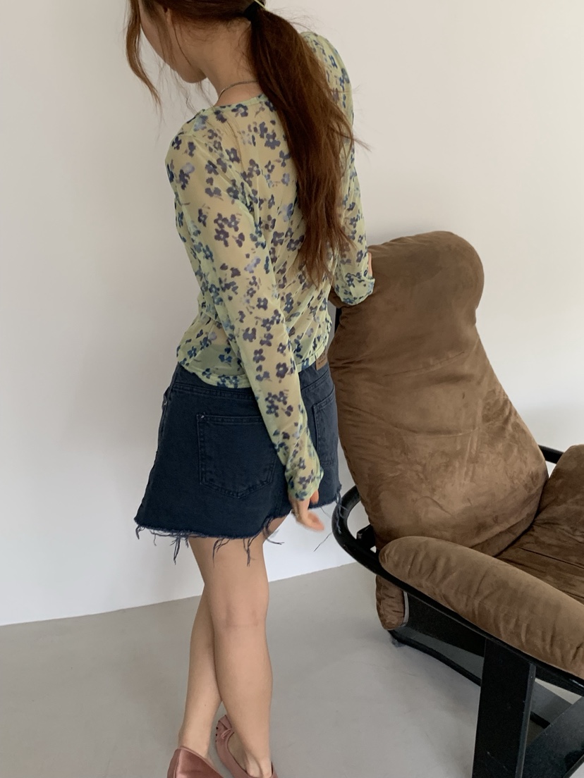 SUNDER MARKET韓國代購女士新品休閑職業推薦長袖T恤花朵SUNDER MARKET長袖T恤