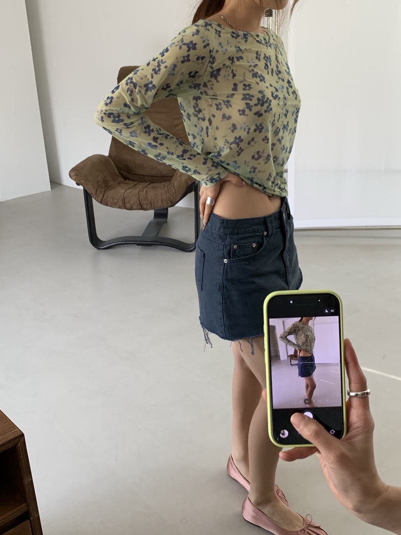 SUNDER MARKET韓國代購女士新品休閑職業推薦長袖T恤花朵SUNDER MARKET長袖T恤