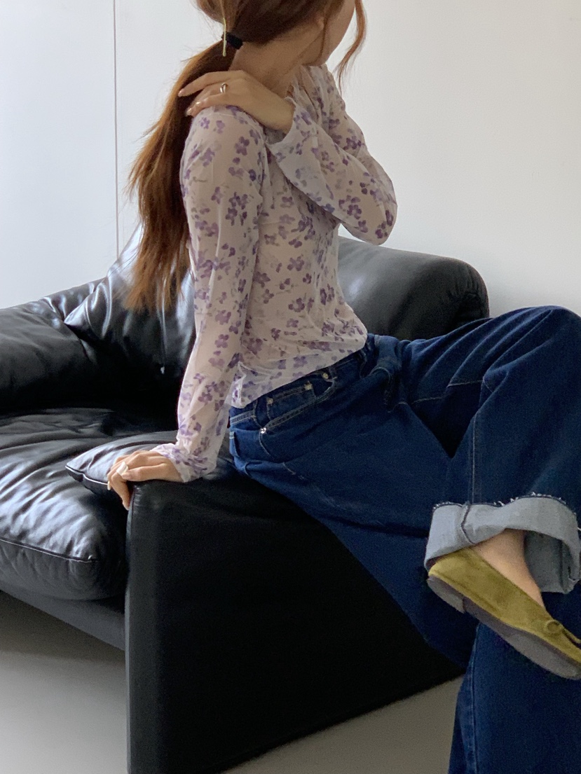 SUNDER MARKET韓國代購女士新品休閑職業推薦長袖T恤花朵SUNDER MARKET長袖T恤