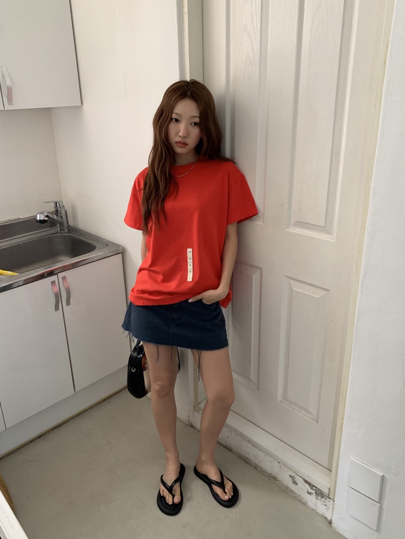 SUNDER MARKET韓國直郵女士新品推薦人氣熱賣T恤不含內搭SUNDER MARKETT恤