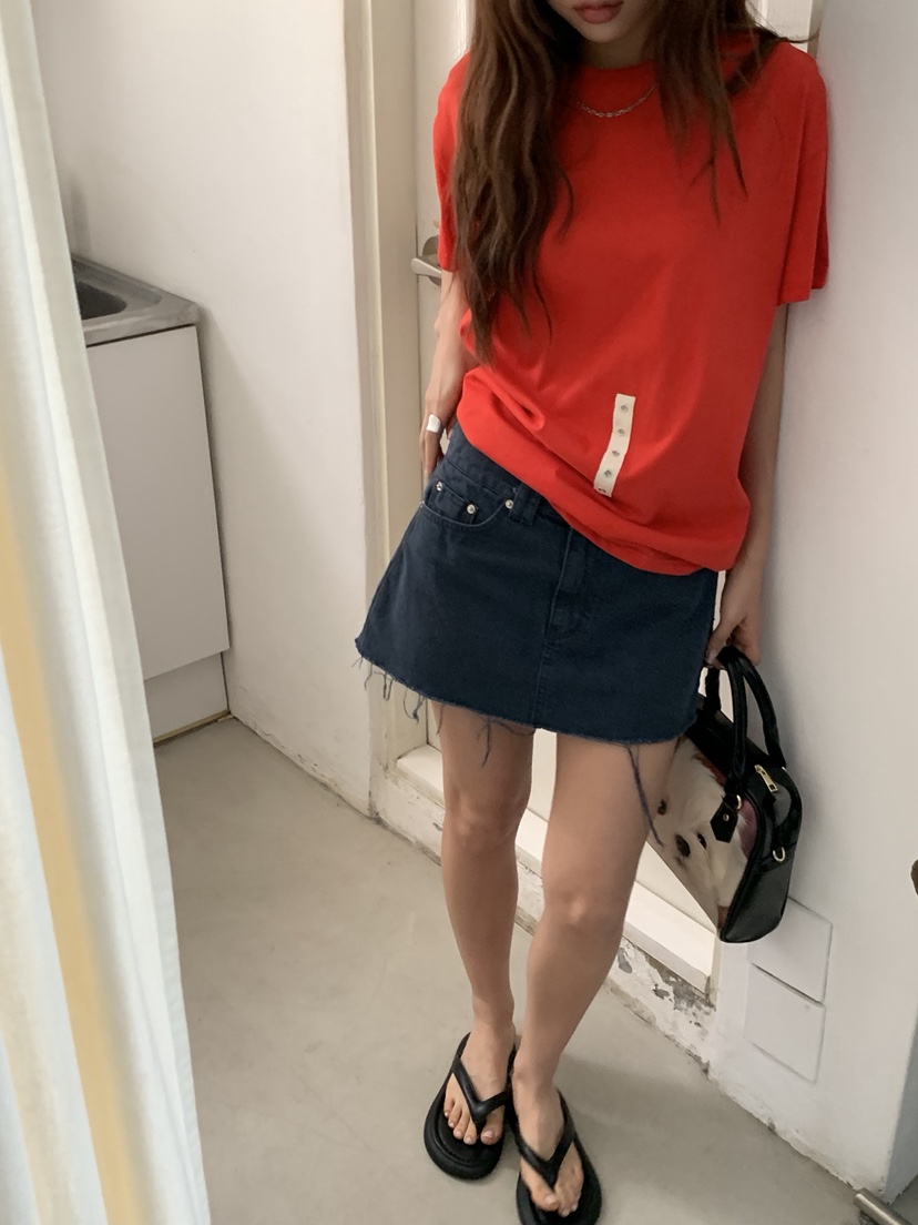 SUNDER MARKET韓國直郵女士新品推薦人氣熱賣T恤不含內搭SUNDER MARKETT恤