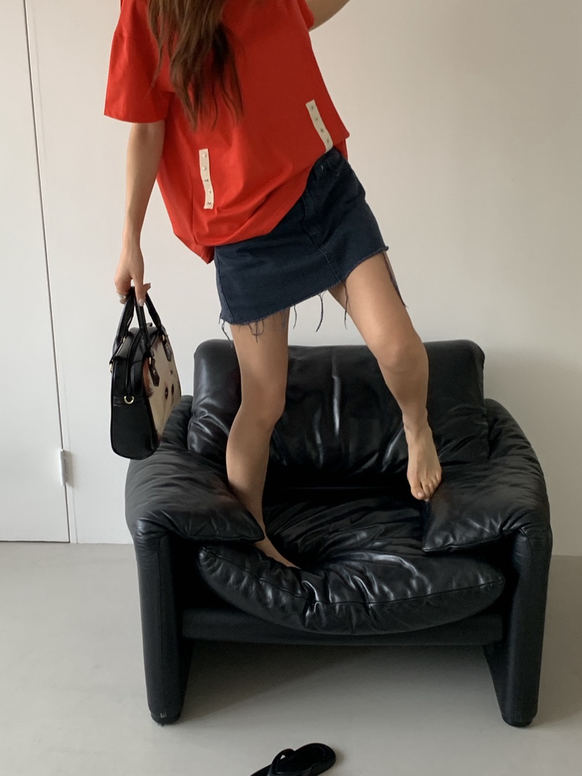 SUNDER MARKET韓國直郵女士新品推薦人氣熱賣T恤不含內搭SUNDER MARKETT恤