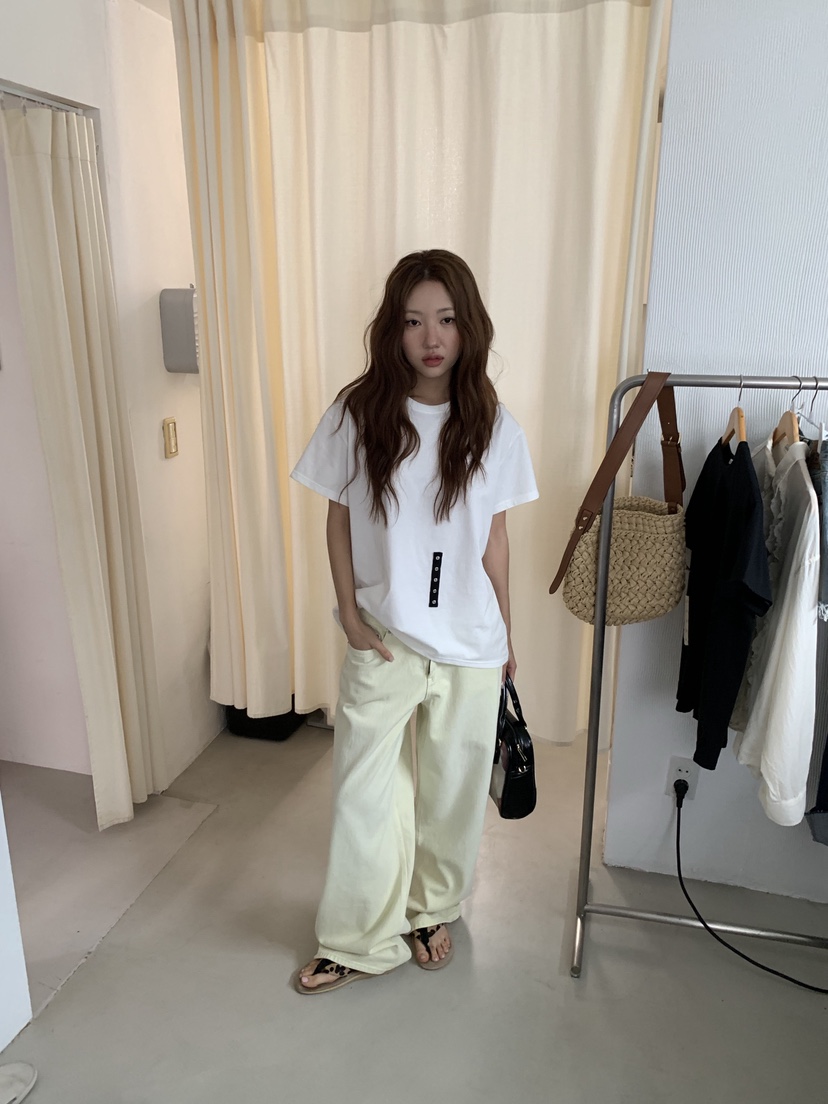 SUNDER MARKET韓國直郵女士新品推薦人氣熱賣T恤不含內搭SUNDER MARKETT恤