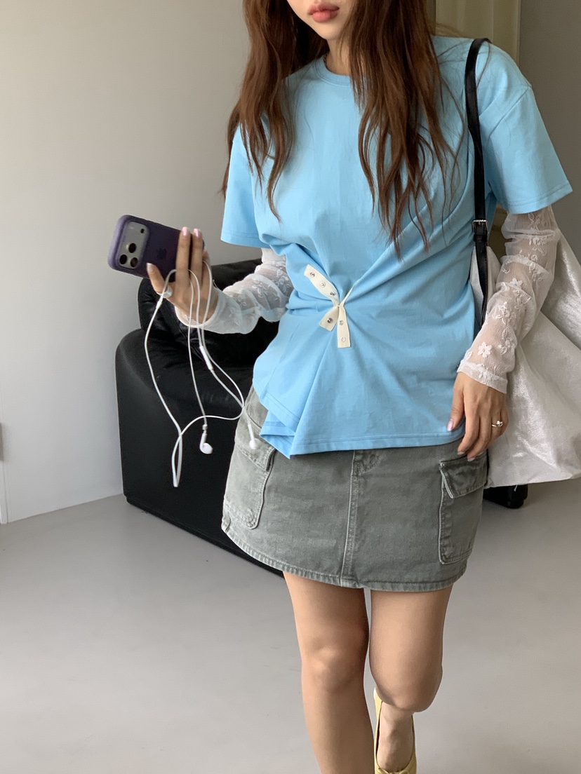 SUNDER MARKET韓國直郵女士新品推薦人氣熱賣T恤不含內搭SUNDER MARKETT恤圖色2