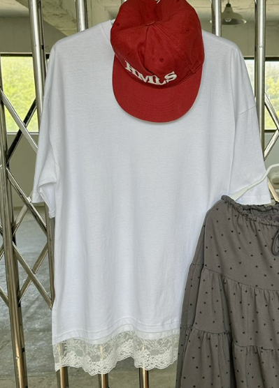 BYRING韓國直郵女裝新品熱賣休閑26春夏人氣推薦T恤蕾絲寬松BYRINGT恤圖色2