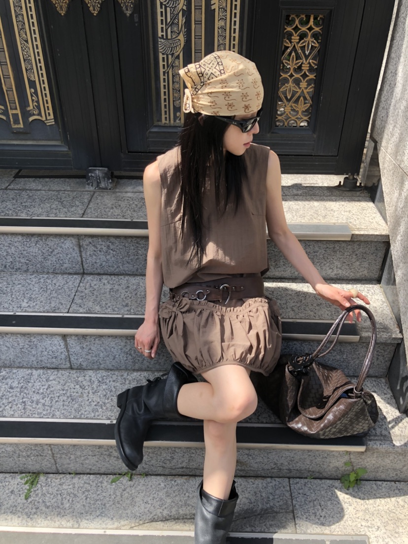 OVER RICH韓國東大門直郵女士新款26春夏時尚熱賣連衣裙緞OVER RICH連衣裙