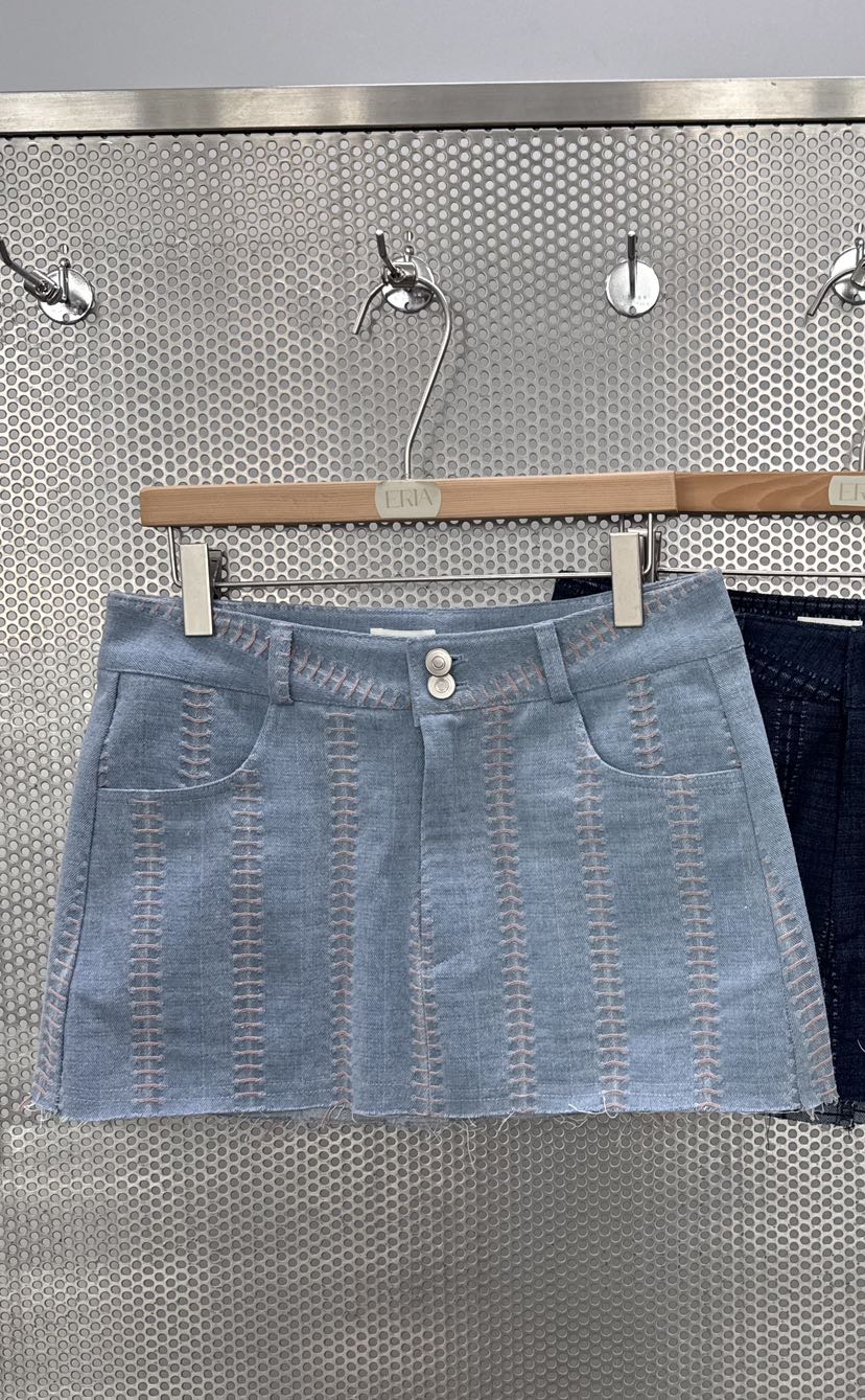 HUE/ERIA韓國直郵實拍女裝新品時尚熱賣26春夏人氣推薦短裙HUE/ERIA短裙圖色1