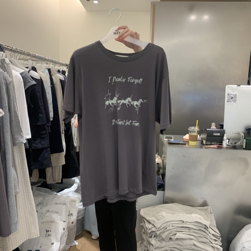 MEET ME韓國直郵實拍女裝新品人氣熱賣26春夏職業休閑T恤MEET MET恤圖色2