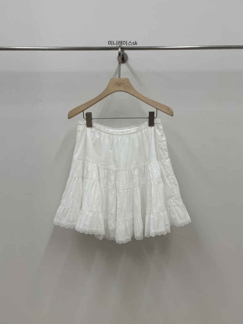 VERGAMOT韓國代購女裝新款休閑熱賣職業時尚人氣推薦短裙VERGAMOT短裙圖色1