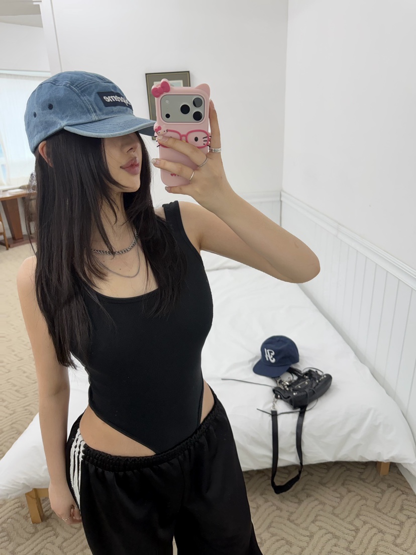 OKIE韓國東大門代購女士新款時尚熱賣26春夏休閑吊帶背心OKIE吊帶/背心