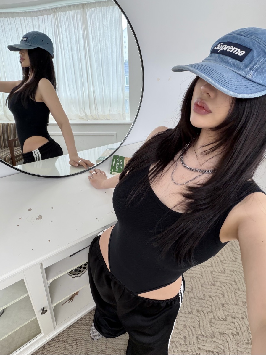 OKIE韓國東大門代購女士新款時尚熱賣26春夏休閑吊帶背心OKIE吊帶/背心