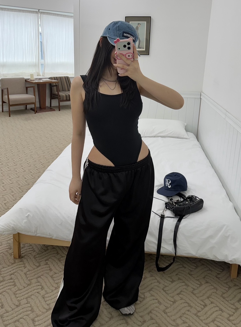 OKIE韓國東大門代購女士新款時尚熱賣26春夏休閑吊帶背心OKIE吊帶/背心圖色2