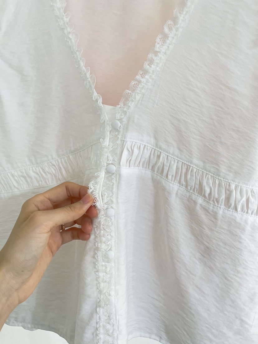 CLAFO韓國直郵實拍女裝新品熱賣人氣休閑推薦吊帶背心蕾絲CLAFO吊帶/背心