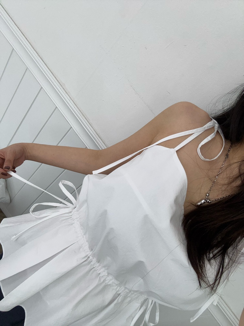 OKIE韓國東大門直郵女裝新款推薦26春夏時尚熱賣吊帶背心OKIE吊帶/背心