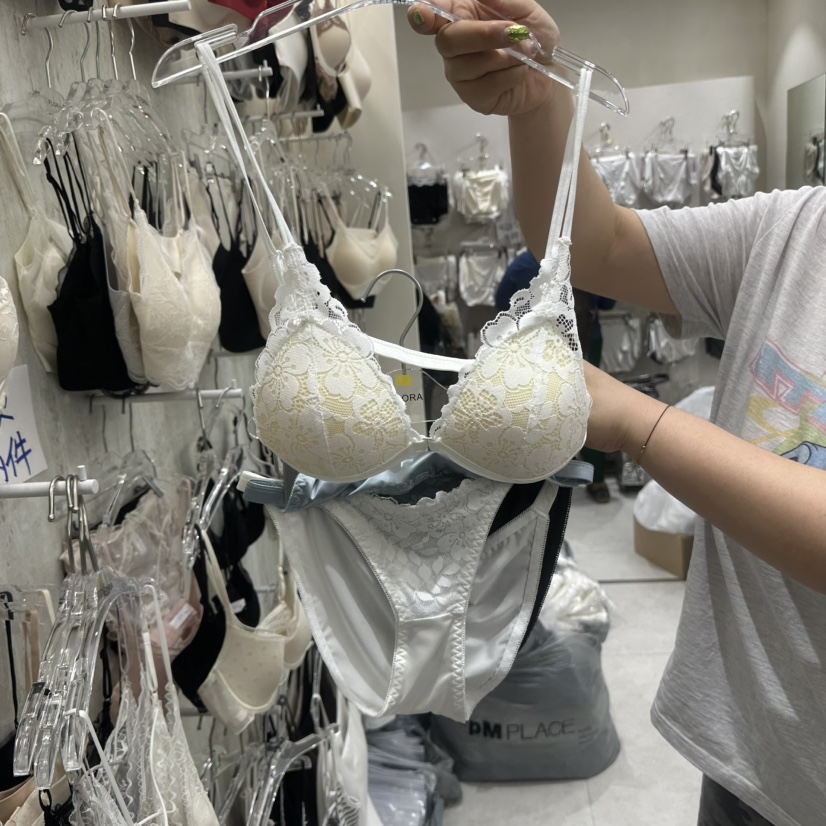 FLORAL-P韓國代購女裝新款休閑熱賣職業26春夏人氣套裝套裝FLORAL-P套裝圖色2