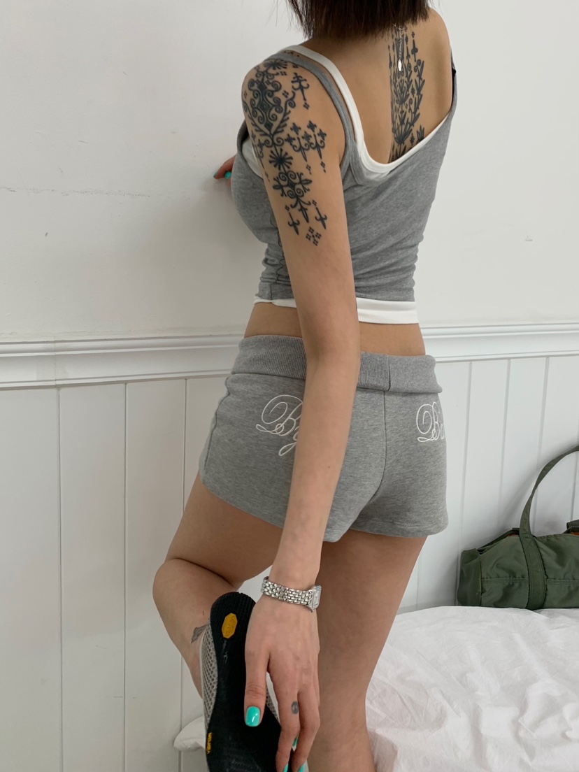 OKIE韓國代購女士新款時尚人氣職業推薦熱賣休閑26春夏短褲OKIE短褲