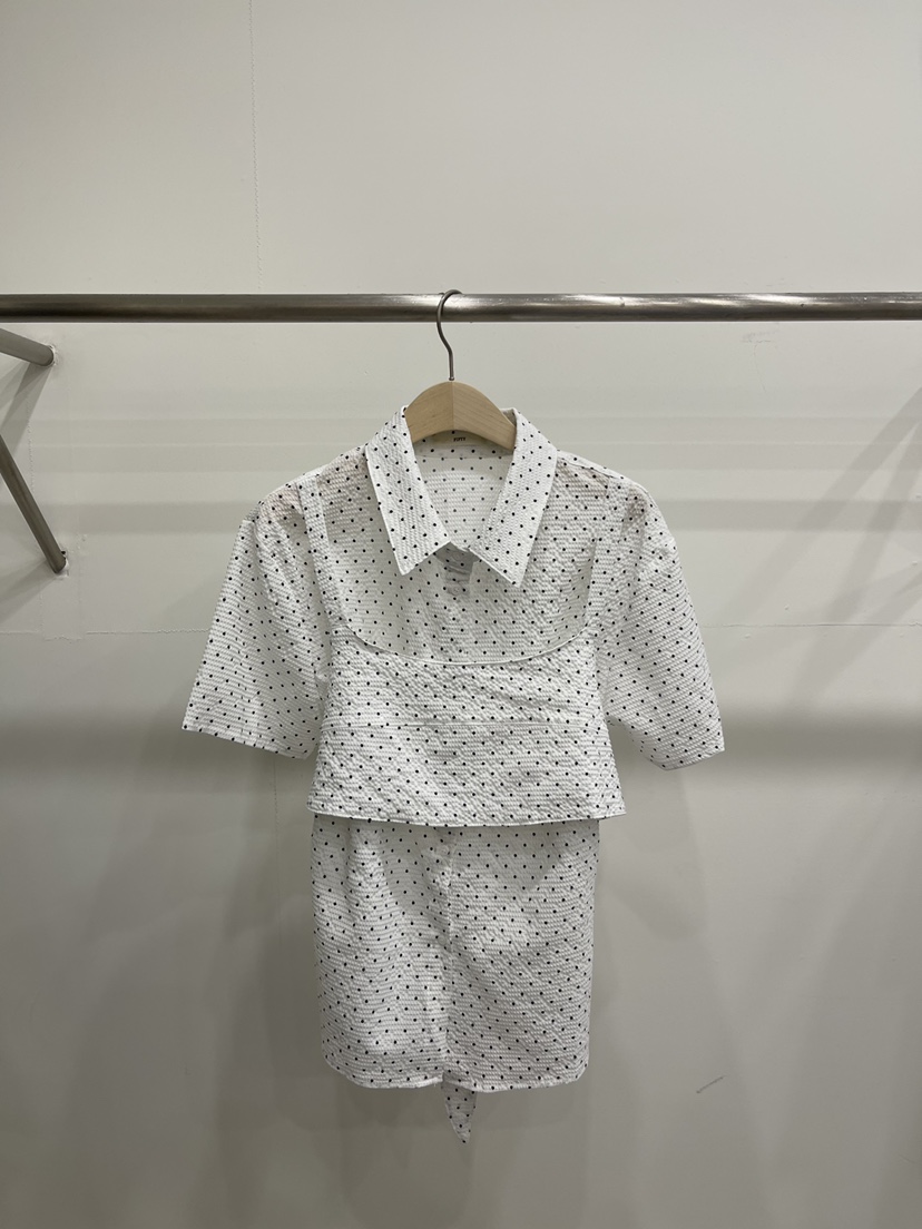 FIFTY韓國東大門代購女裝新款推薦時尚休閑職業襯衫蕾絲衫FIFTY襯衫/蕾絲衫圖色1