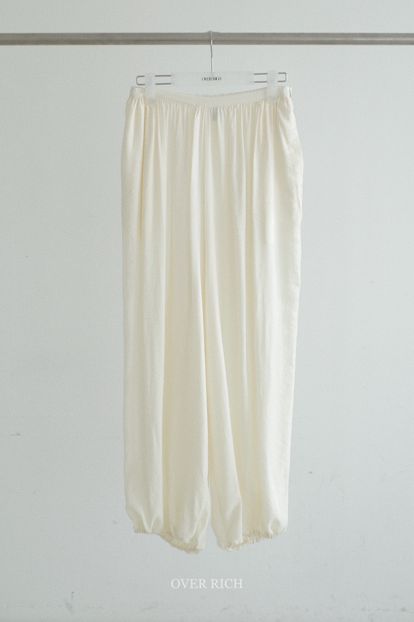 OVER RICH韓國東大門直郵女裝新款時尚推薦人氣職業休閑褲OVER RICH休閑褲圖色1