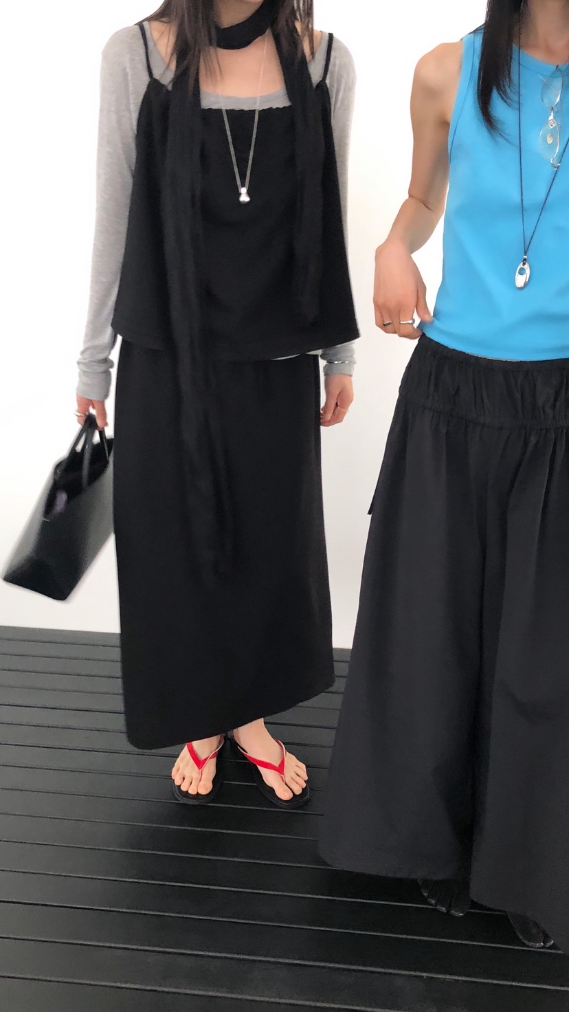 OVER RICH韓國直郵實拍女士新款職業休閑熱賣人氣時尚長裙OVER RICH長裙