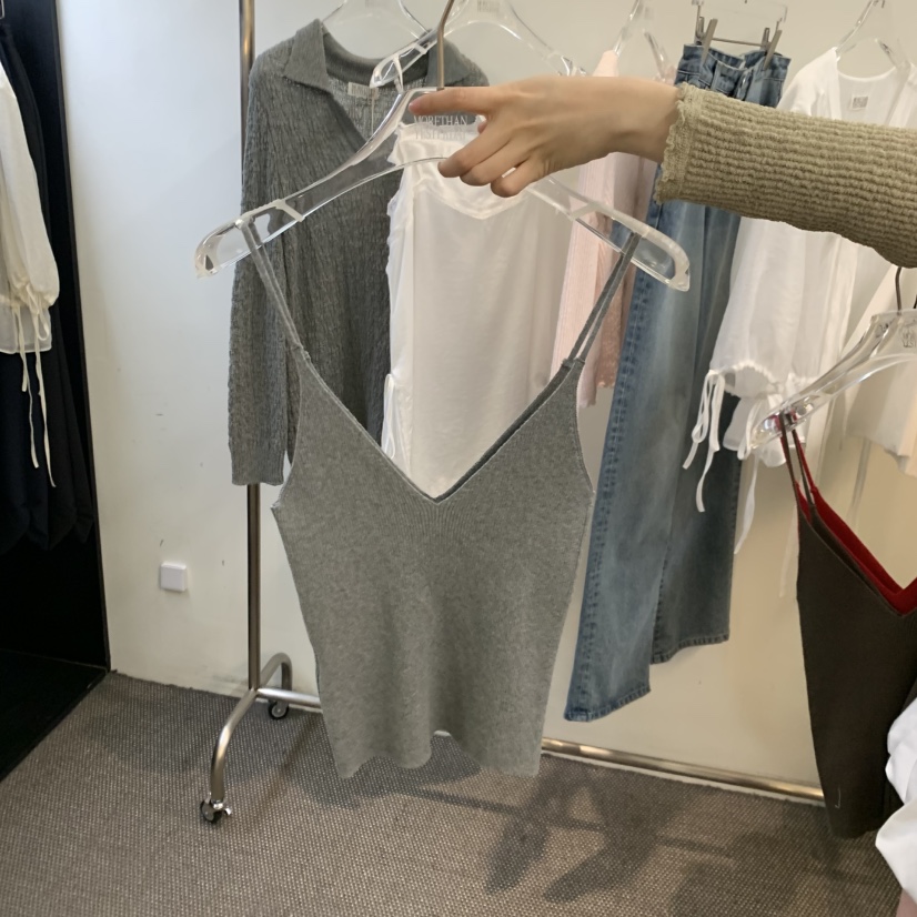 MORE THAN YESTERDAY/LOVE YOU SO MUCH韓國代購女裝新品職業吊帶背心LYSM/MORE THAN YESTERDAY吊帶/背心圖色1