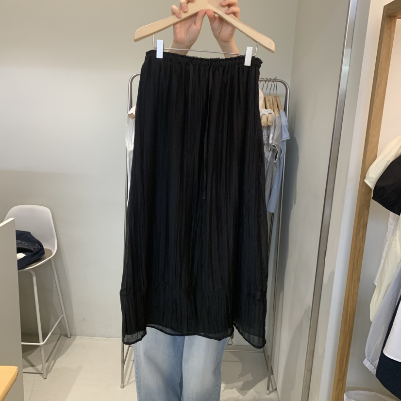 OUTRENE韓國代購女裝新款時尚職業熱賣26春夏人氣長裙喇叭OUTRENE長裙圖色2