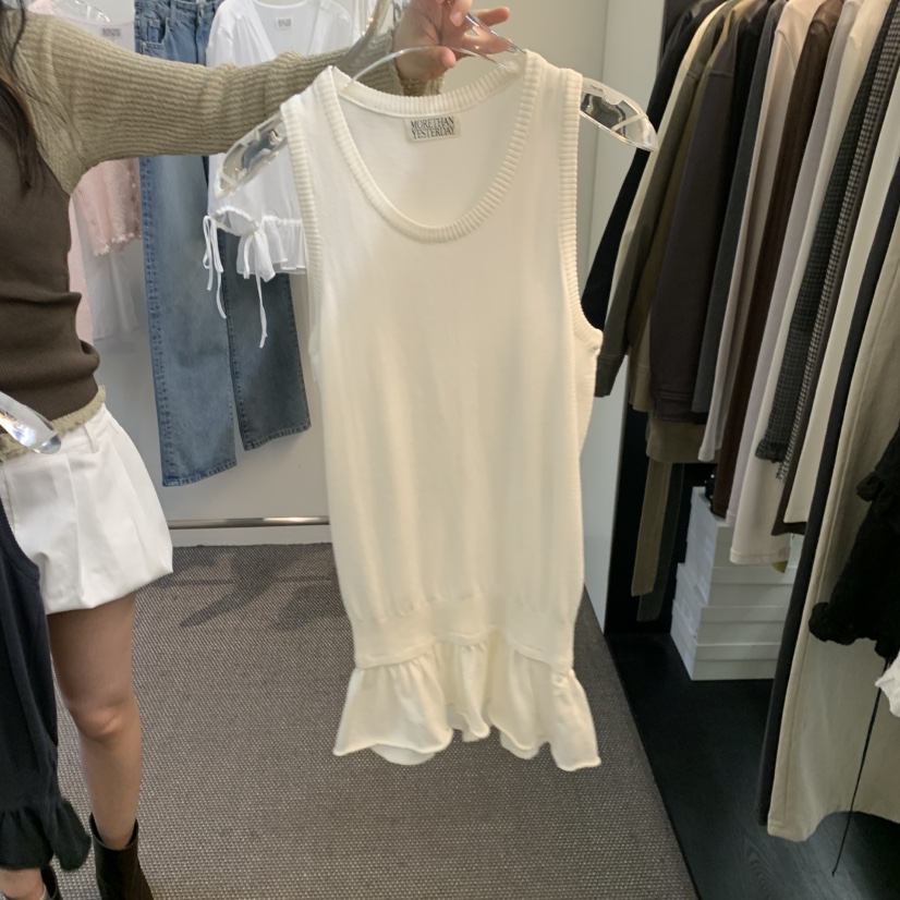 MORE THAN YESTERDAY/LOVE YOU SO MUCH韓國直郵實拍女裝新款26春夏吊帶背心LYSM/MORE THAN YESTERDAY吊帶/背心圖色1