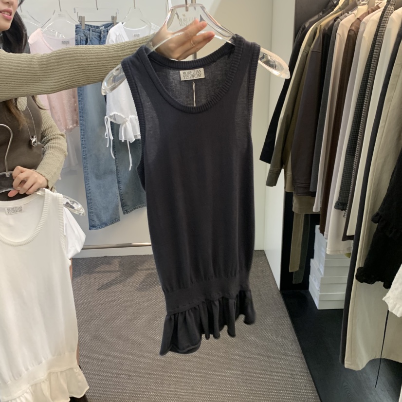 MORE THAN YESTERDAY/LOVE YOU SO MUCH韓國直郵實拍女裝新款26春夏吊帶背心LYSM/MORE THAN YESTERDAY吊帶/背心圖色2