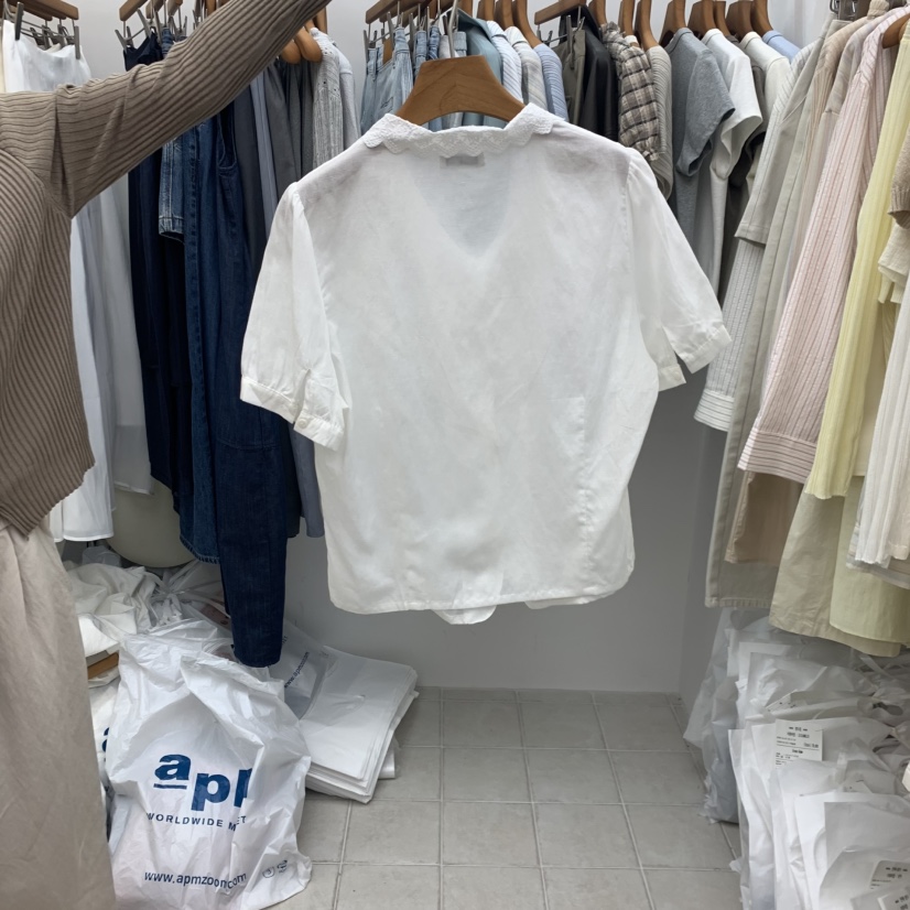DRESS ROOM韓國代購女士新款時尚26春夏職業熱賣襯衫蕾絲衫DRESS ROOM襯衫/蕾絲衫