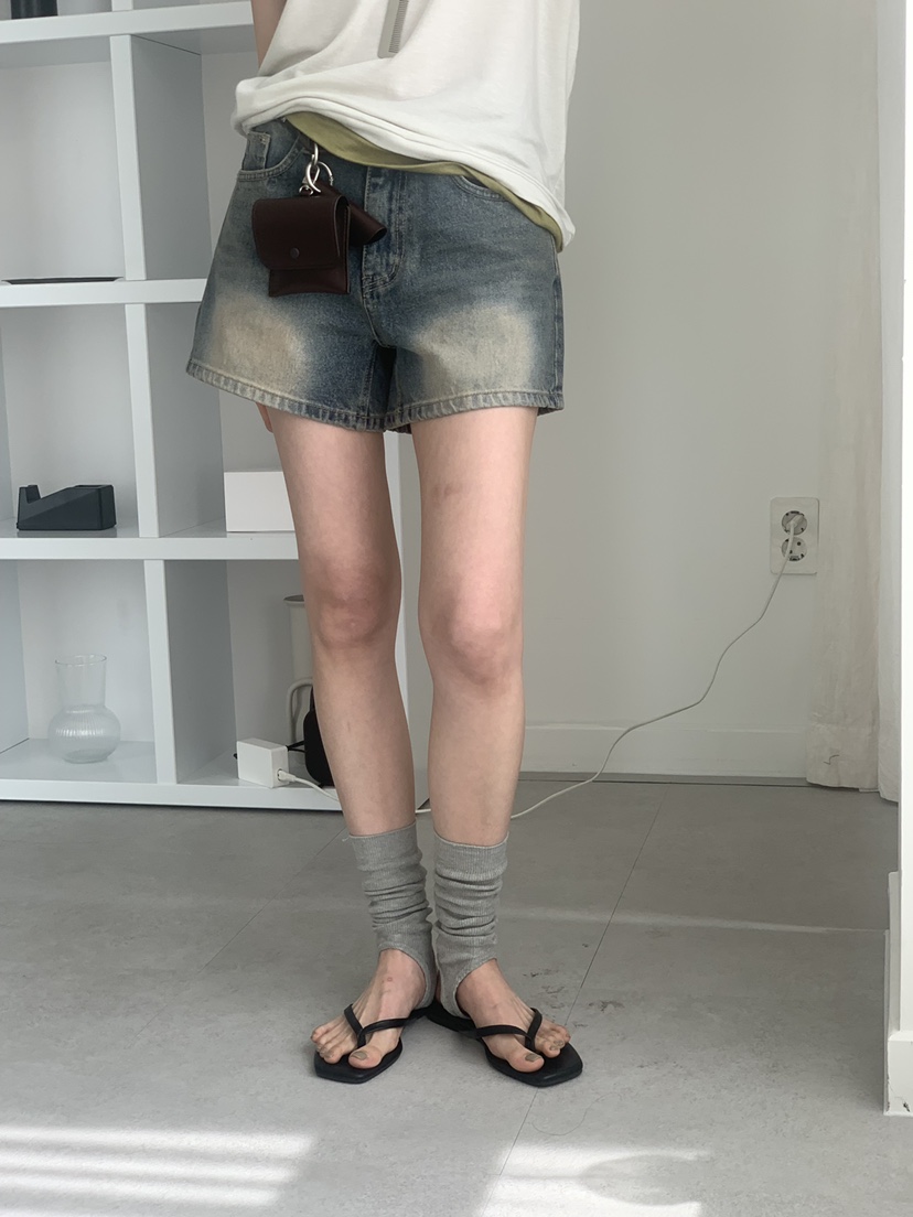 TRUE韓國直郵女裝新品26春夏休閑職業熱賣推薦時尚人氣短褲TRUE短褲