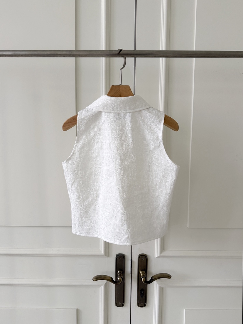 CLOTH韓國直郵實拍女士新款推薦人氣時尚熱賣職業26春夏馬甲CLOTH馬甲