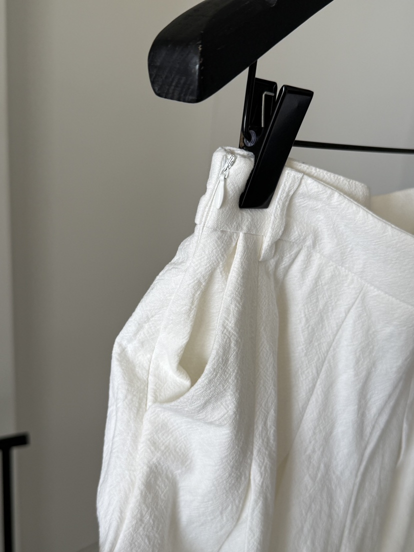 LARCENCICL/BESO韓國代購女裝新品推薦時尚26春夏熱賣裙褲LARCENCICL/BESO裙褲